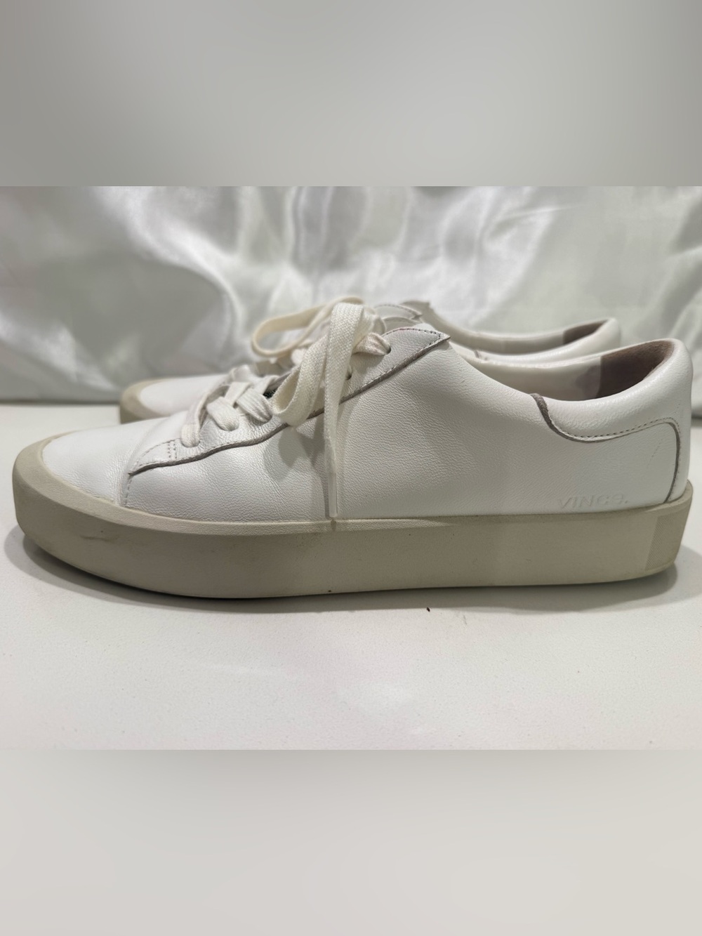 Vince White Leather Low-Top Sneakers women’s size 10 US, M width.